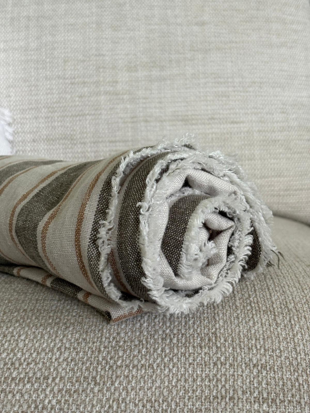 Marlow 100% French Linen Throw